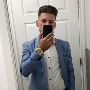 Meet your Posher, Chris